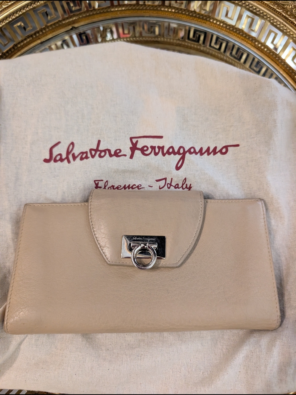 Salvatore Ferragamo Beige Leather Clutch Wallet